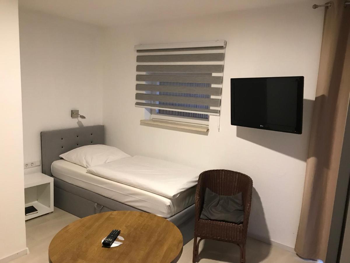Hotel Zum Weinberg Cremlingen Zewnętrze zdjęcie