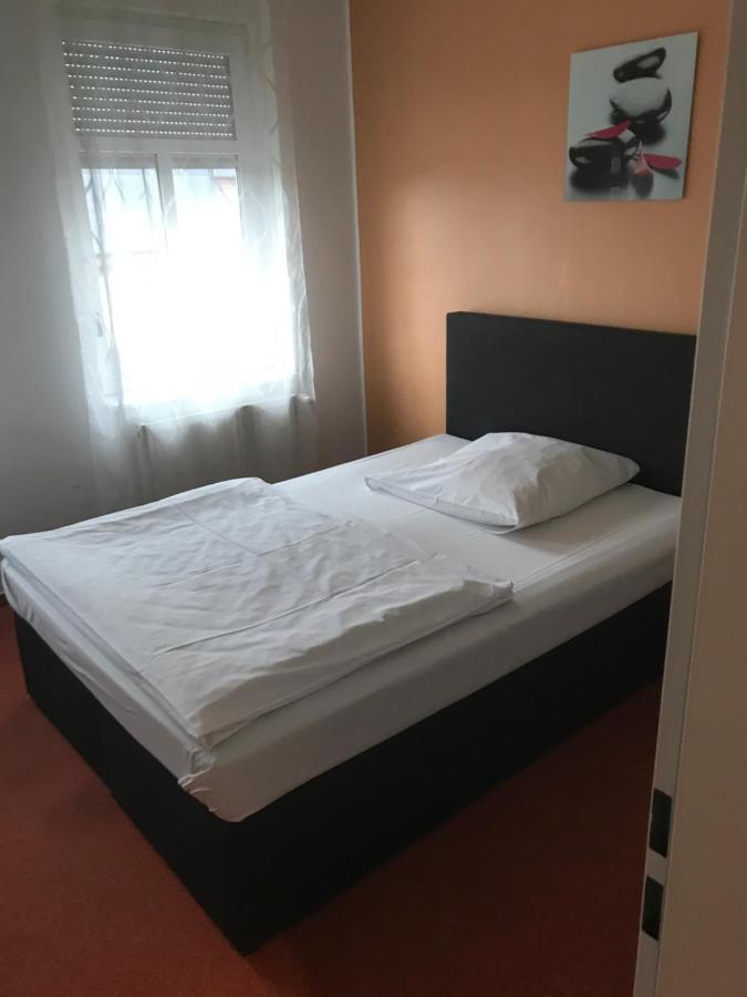 Hotel Zum Weinberg Cremlingen Zewnętrze zdjęcie