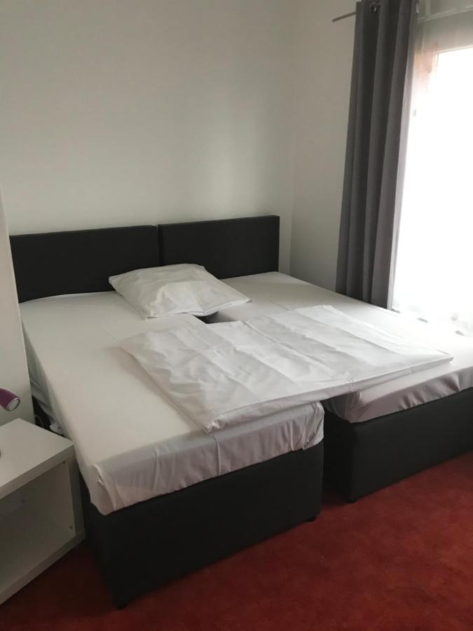Hotel Zum Weinberg Cremlingen Zewnętrze zdjęcie